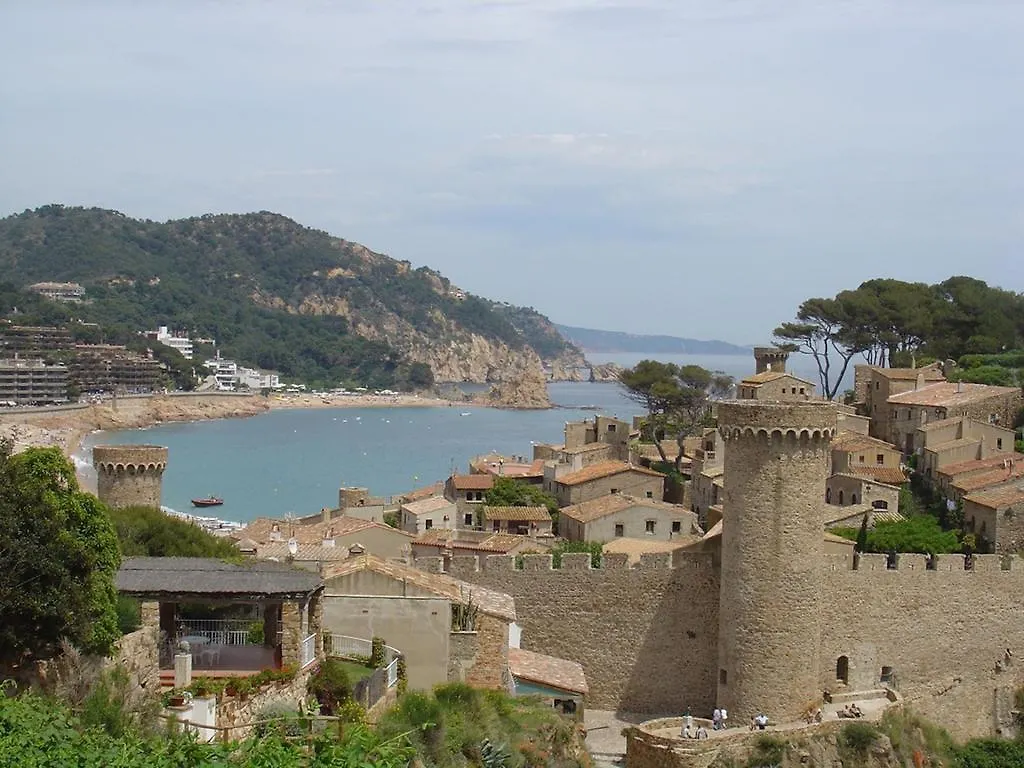 Lets Holidays Sea Views Apartment & Pool In Sa Gabarra トッサ・デ・マール