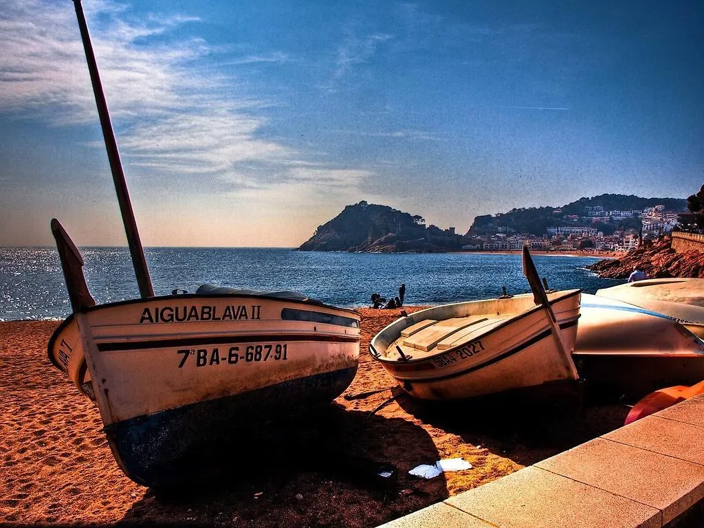 Lets Holidays Sea Views Apartment & Pool In Sa Gabarra Tossa de Mar España