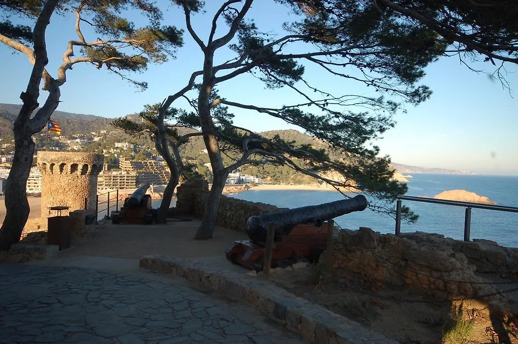 Lets Holidays Sea Views Apartment & Pool In Sa Gabarra Tossa de Mar